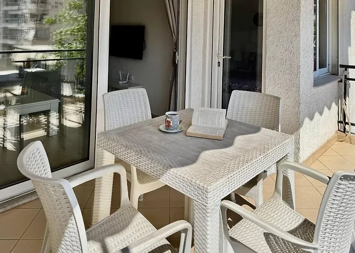 Morina Sea View Sarandë