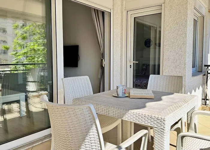 アパート Morina Sea View