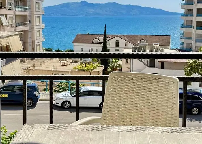 公寓 Morina Sea View *